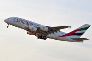 Das EMIRATES AIRLINES Airbus A380-800 Flugzeug